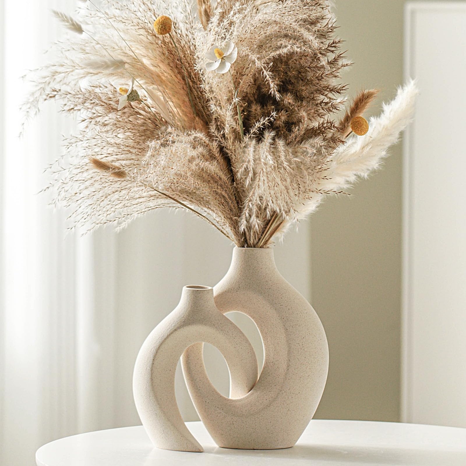 【希少】haed vases ヘッドベース Amazon.com: Lvases Snuggle Hollow Ceramic Vase Set of 2, Nordic